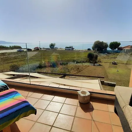 Alekos Houses-sundance *