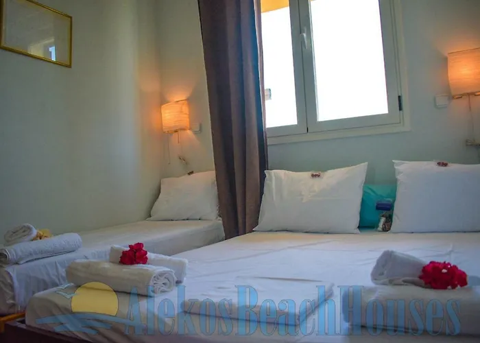 Апартаменты Alekos Houses-sundance