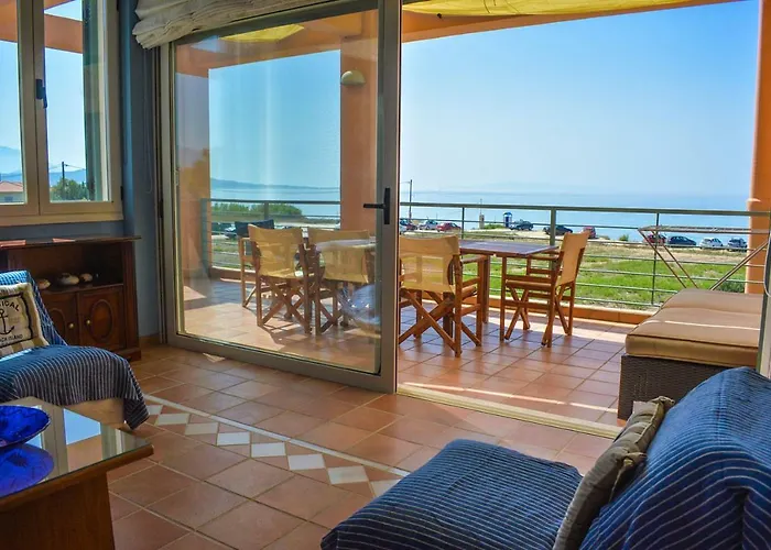 Alekos Houses-sundance Апартаменты Ликсури