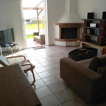 Alekos Houses-sundance * Lixouri