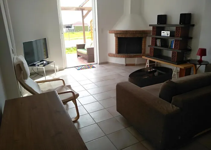 Alekos Houses-sundance * Lixouri